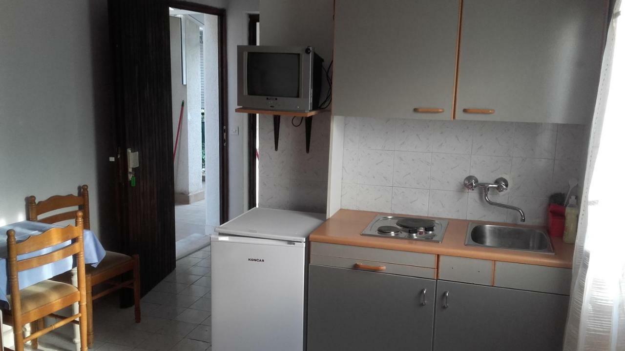 Apartment Dragovic クレック エクステリア 写真
